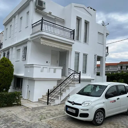 Primavera Villa *